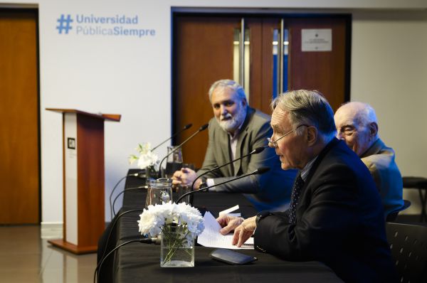 2025 12 02 PLENARIO 40 ANOS 0228